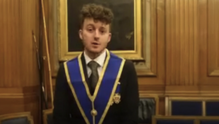 الماسونيون في بريطانيا يخرجون من الظل ويطلقون حملات تجنيد على فيسبوك