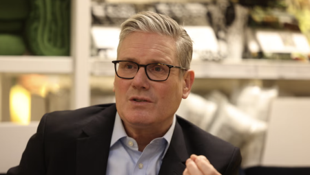 ستارمر يهدد X: لن نسمح لـ Grok بنشر الإساءة الجنسية للأطفال