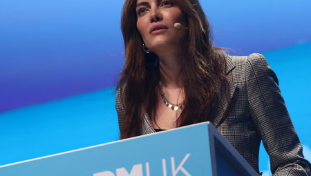 انتقادات حادة لمرشحة عمدة لندن بعد ربط النقاب بالاشتباه الجنائي