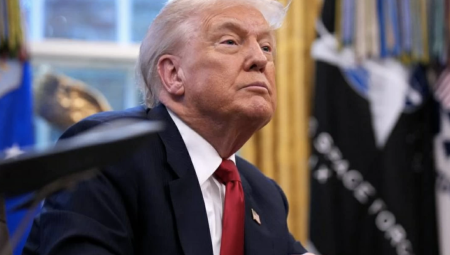 ترامب يتراجع عن تهديداته بشأن غرينلاند بعد اعتراض بريطانيا وأوروبا