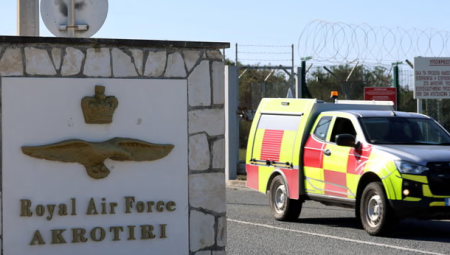 قبرص تطالب باتفاق أمني جديد للقواعد البريطانية بعد هجوم أكروتيري