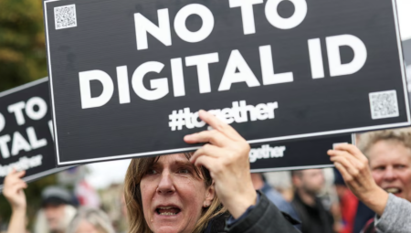 بريطانيا تؤجل تفعيل مشروع الهوية الرقمية وتحدد نطاقاً محدوداً لاستخدامه