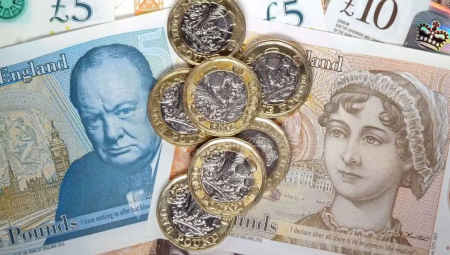 بنك إنجلترا يستبدل صور ونستون تشرشل وأوستن بالحياة البرية على الأوراق النقدية