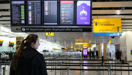 بريطانيا تحذر من اضطرابات السفر عالميًا بسبب تصاعد الحرب في الشرق الأوسط