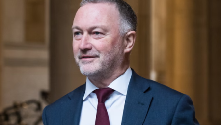 أربعون نائبًا يطالبون بتعريف رسمي للإسلاموفوبيا وسط تصاعد جرائم الكراهية