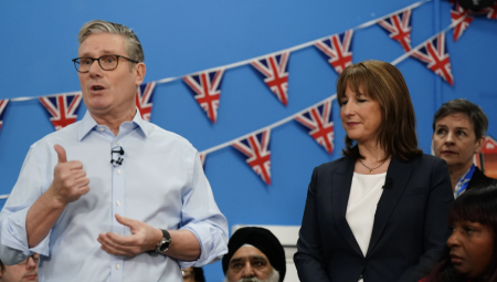 فوضى داخل حزب العمال بعد تعديل ستارمر لحقوق العمال: نواب يصفونه بـ خيانة كاملة