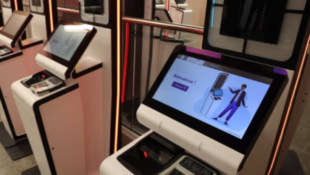 ابتداءً من الأحد: فحوصات بيومترية جديدة للبريطانيين المسافرين إلى دول الاتحاد الأوروبي