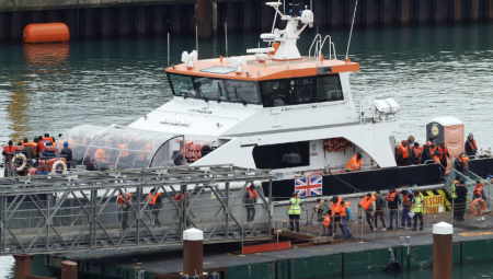 ارتفاع قياسي في اعتقالات المهاجرين غير الشرعيين مع تشديد الحملة على العمل غير القانوني