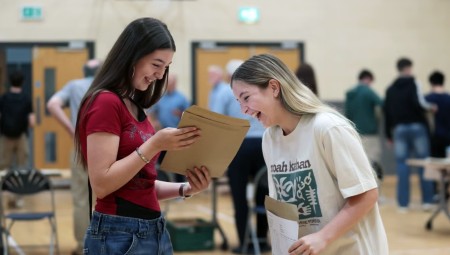 A-Level 2026.. ..فرص قياسية للقبول في الجامعات البريطانية وهذا ما يجب فعله إذا لم تحصل على القبول