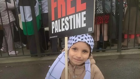 مأساة عائلة الخواص الفلسطينية.. وفاة الناجية الوحيدة الطفلة سجى( 6 أعوام) لتلتحق بوالديها وأختها