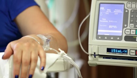 ممرضة بريطانية أرادت تشكيل جيش لمحاربة المسلمين