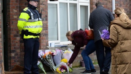 فاجعة الأطفال الثلاثة.. الشرطة تلقي القبض على سيدة في الأربعين