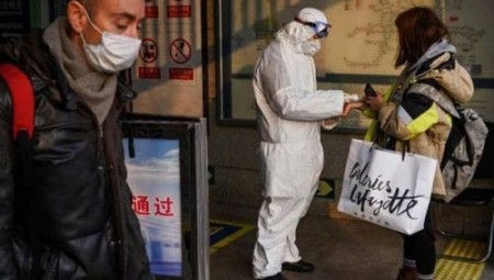 بريطاني يختار البقاء مع زوجته الصينية على العودة لبريطانيا