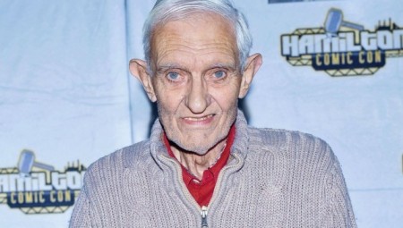 وفاة نجم حرب النجوم آلان هاريز عن 81 عاما